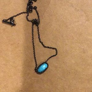 Kendra Scott necklace